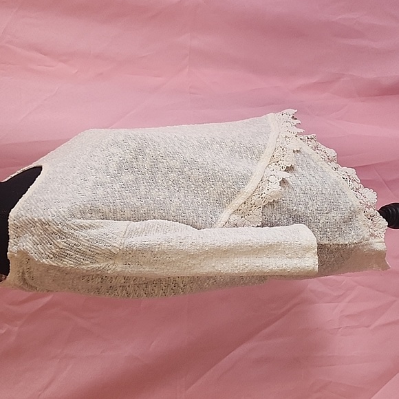 Cream knit top - small - Picture 5 of 5